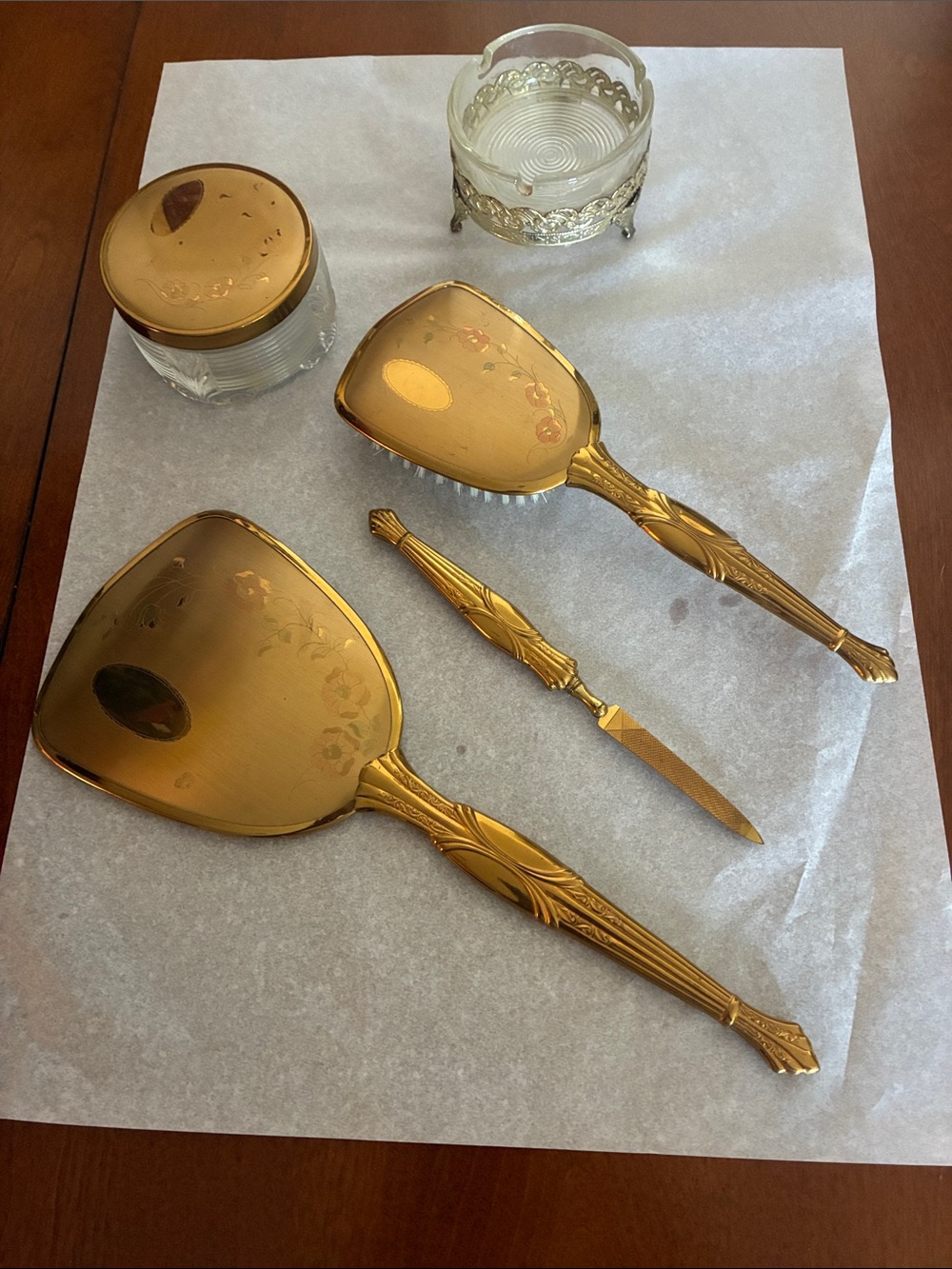 Gold Vanity Grooming Set - Polished Gold Finish